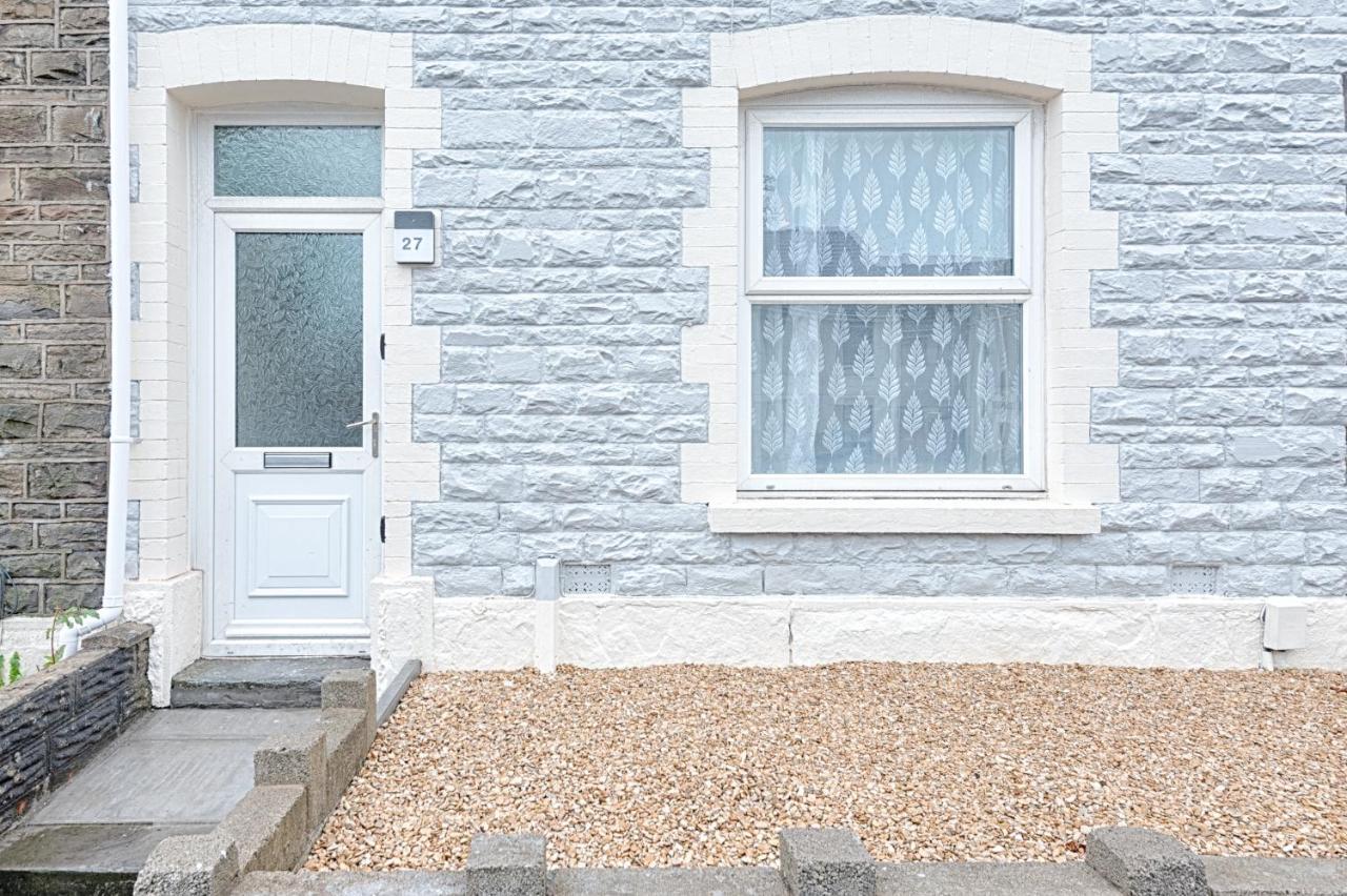 Large Green Garden, 4 Bedrooms, Sleeps 8 Swansea Esterno foto